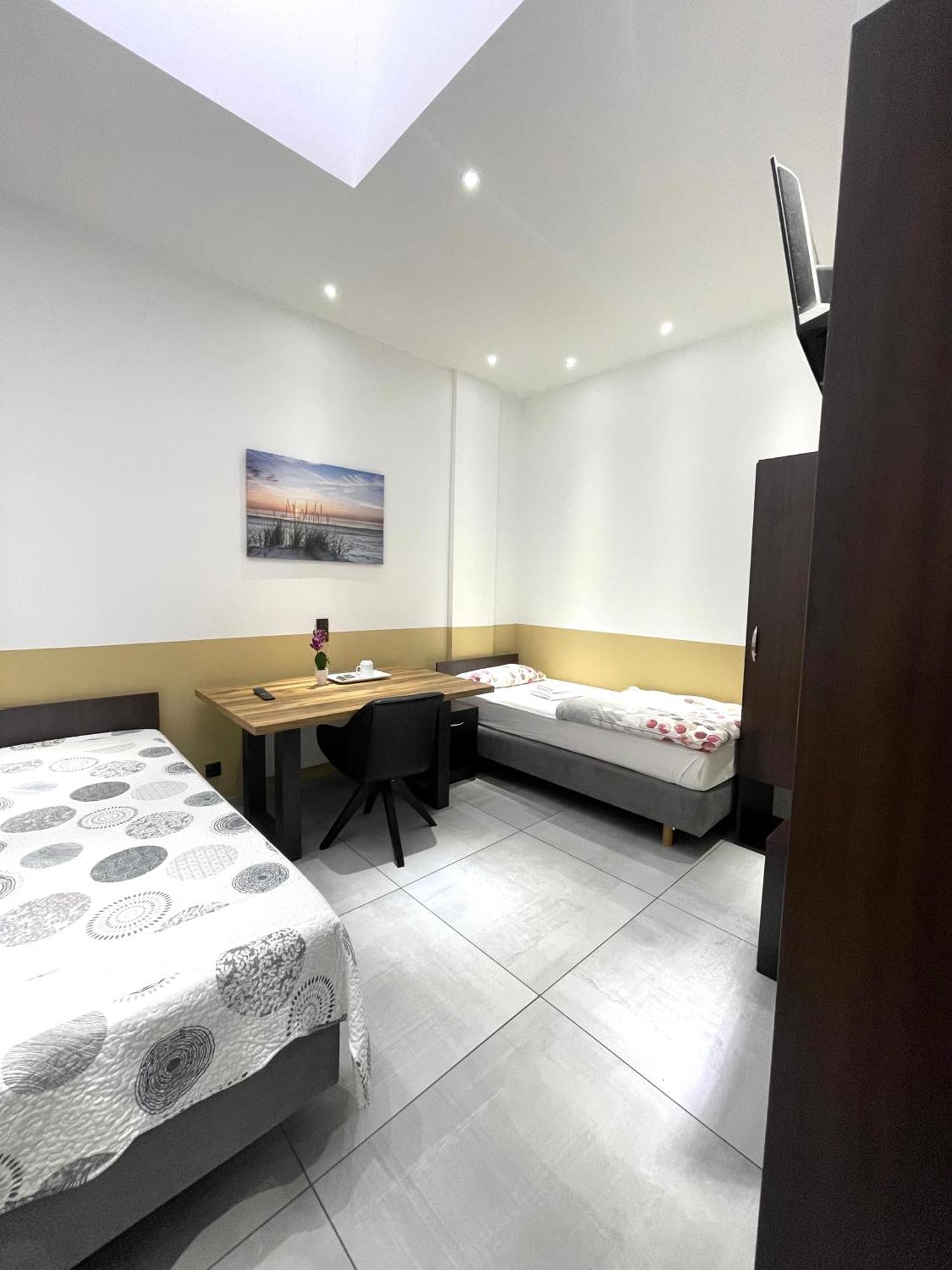 Stadtpension Heilbronn Ngoại thất bức ảnh