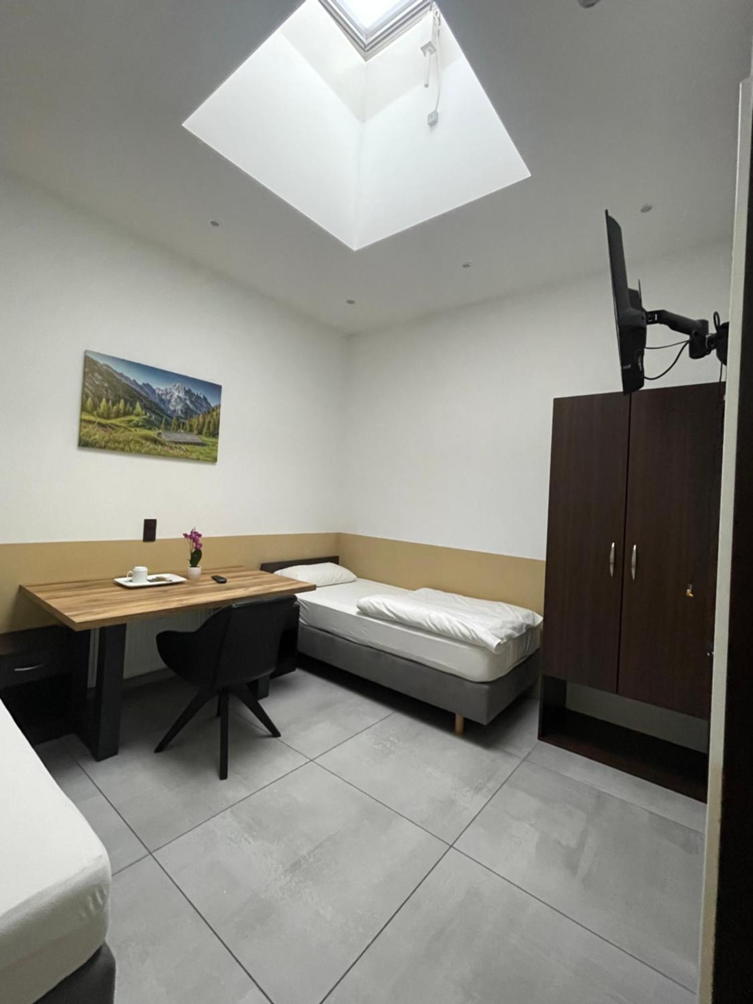 Stadtpension Heilbronn Ngoại thất bức ảnh