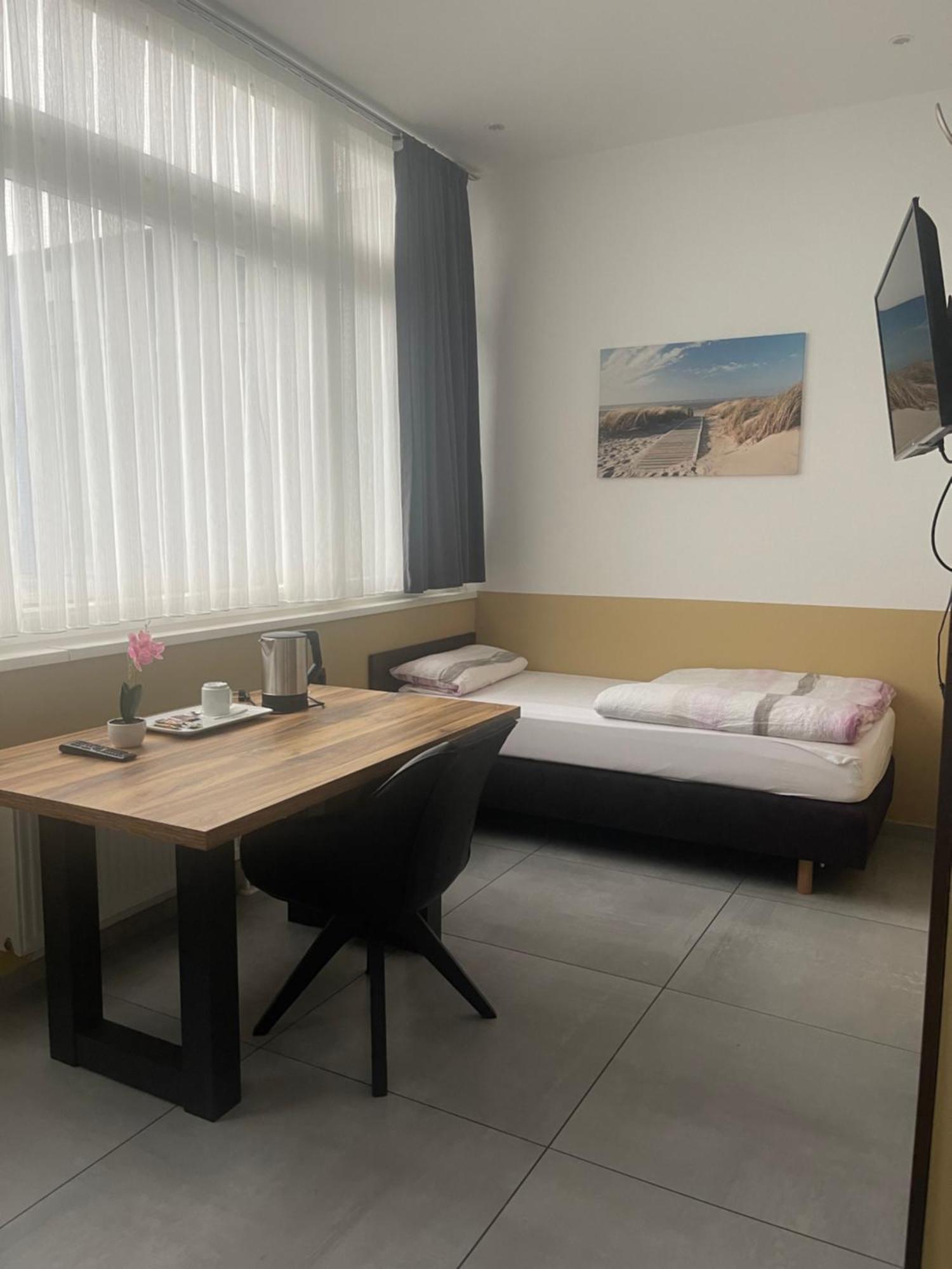 Stadtpension Heilbronn Ngoại thất bức ảnh